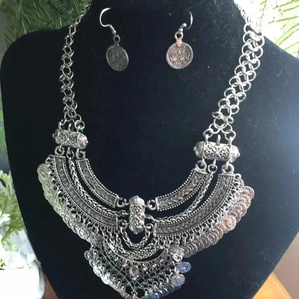 Bohemian style‎ necklace w/earrings set